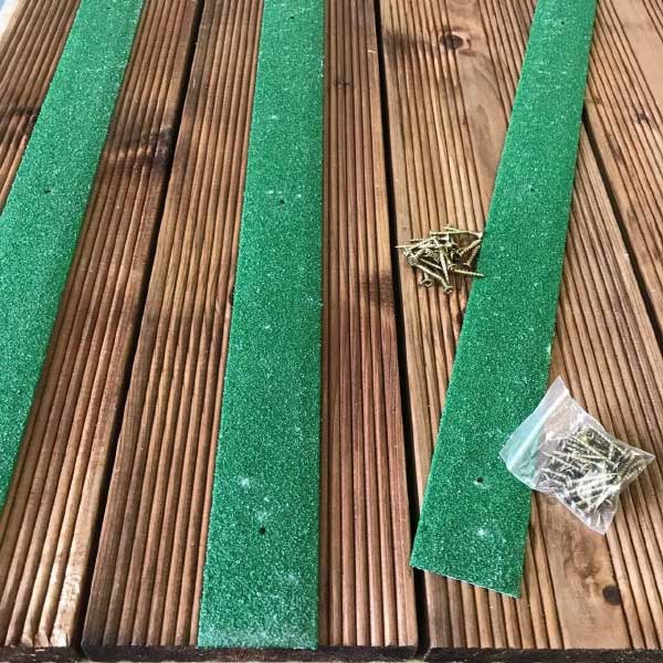 50 Pieces 1000mm GRP Anti Slip Decking Strips Free Drilling and Screws 