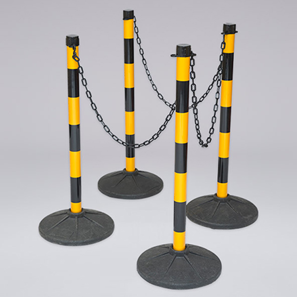 Black & Yellow Safety Barrier Plastic Posts With Link Chain- 4 Posts