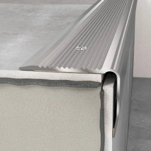 Anodised 1.20m Long Non Slip Screw Fix Aluminium Stair Tread Step Nosing Edge Trim