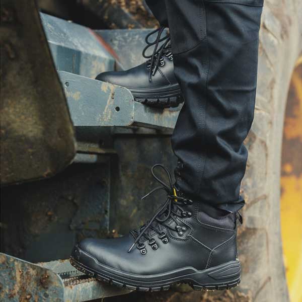 AS258 Src S3 Hiker Classic Safety Work Boots