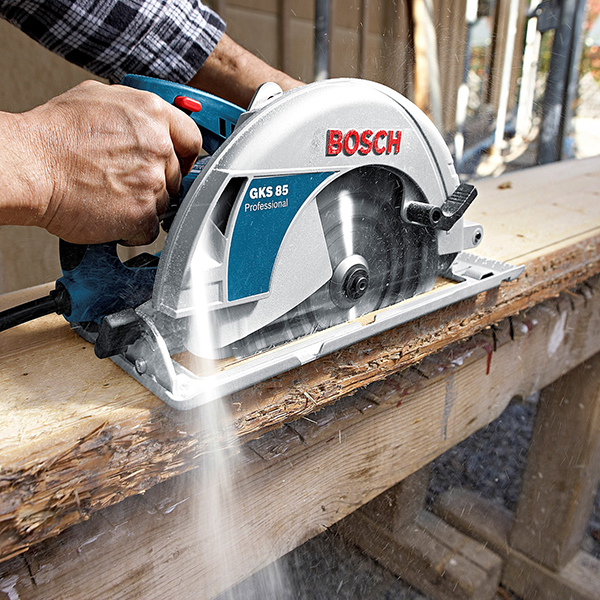 Bosch Solid Robustness Hand Held Circular Saw with Dust Extraction Adapter 