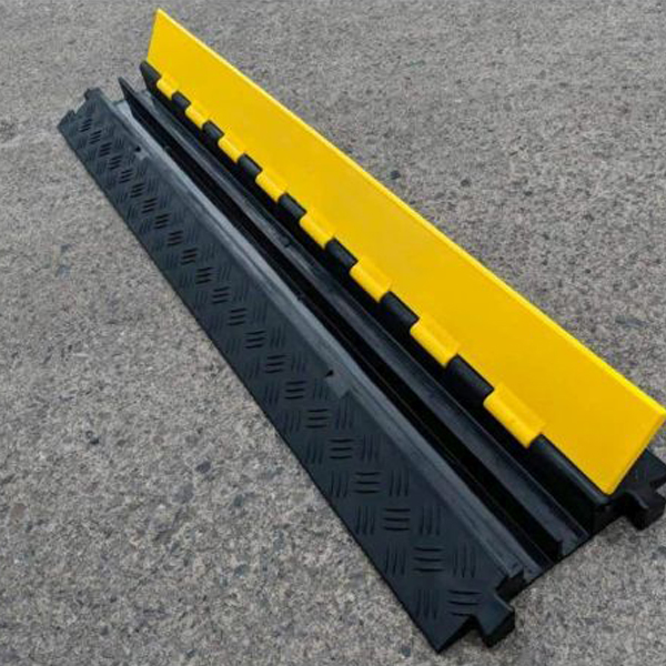 CR2-X Pedestrian Cable Protector Cover - Anti Trip Suitable for Light Vehicles