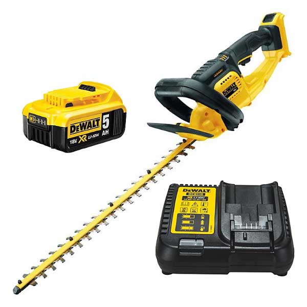 Dewalt DCM563P1 18V XR Cordless Hedge Trimmer (1 x 5.0Ah Battery)