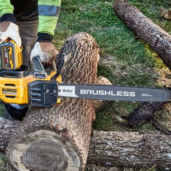 Dewalt DCMCS575N 54V XR FlexVolt Brushless Chainsaw 50cm (Body Only)