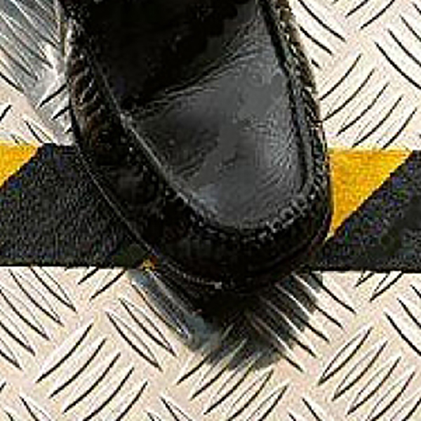 Grip Non Slip Tape Self Adhesive Conformable Black & Yellow