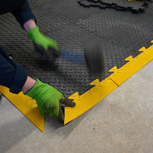 Interlocking Non-Slip Tuff Tile Anti Fatigue Mat - 14mm Thick