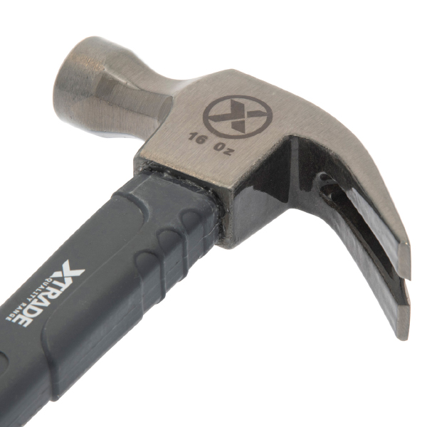 Lightweight XTrade Claw Hammer with Fibreglass Handle 16oz