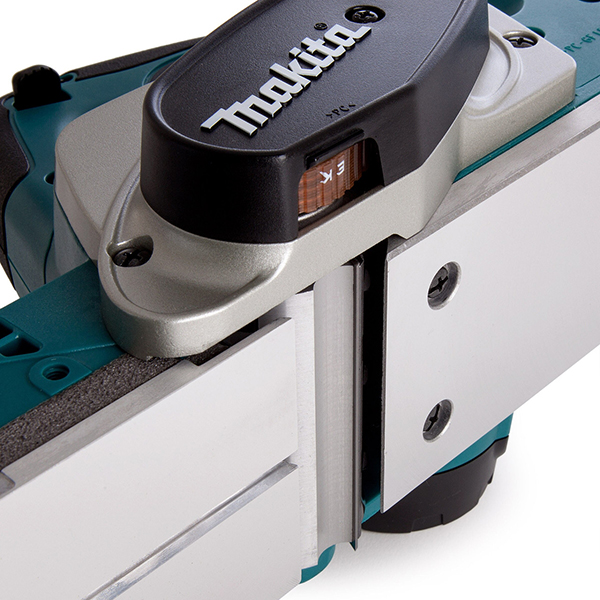 Makita Adjustable Depth Planer with Dual-Sided Controls and Dust Extraction Planer