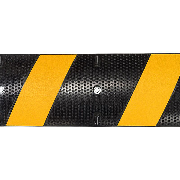 Heavy-Duty Road Safety Speed Hump