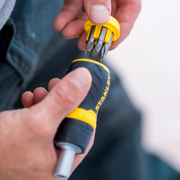 Stanley Stubby 3-Position Multi-Bit Ratcheting Screwdriver (6 Bits)