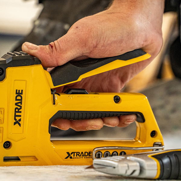 XTrade Lightweight & Durable Staple Gun 4 in 1