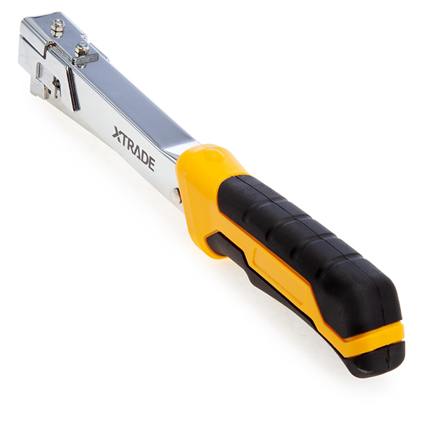 XTrade Hammer Tacker for Flat Wire Staples with Secure Grip 6-10mm